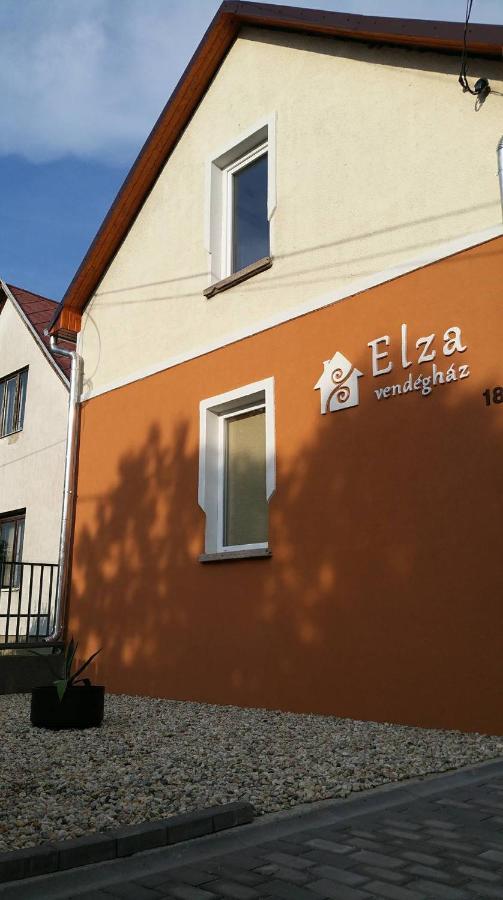 Elza Vendeghaz Lägenhet Sárospatak Exteriör bild